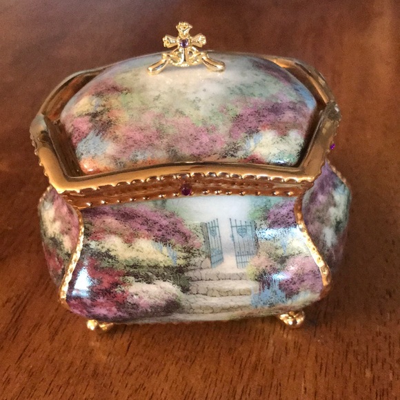 Thomas Kinkade Musical Prayer Box Collection